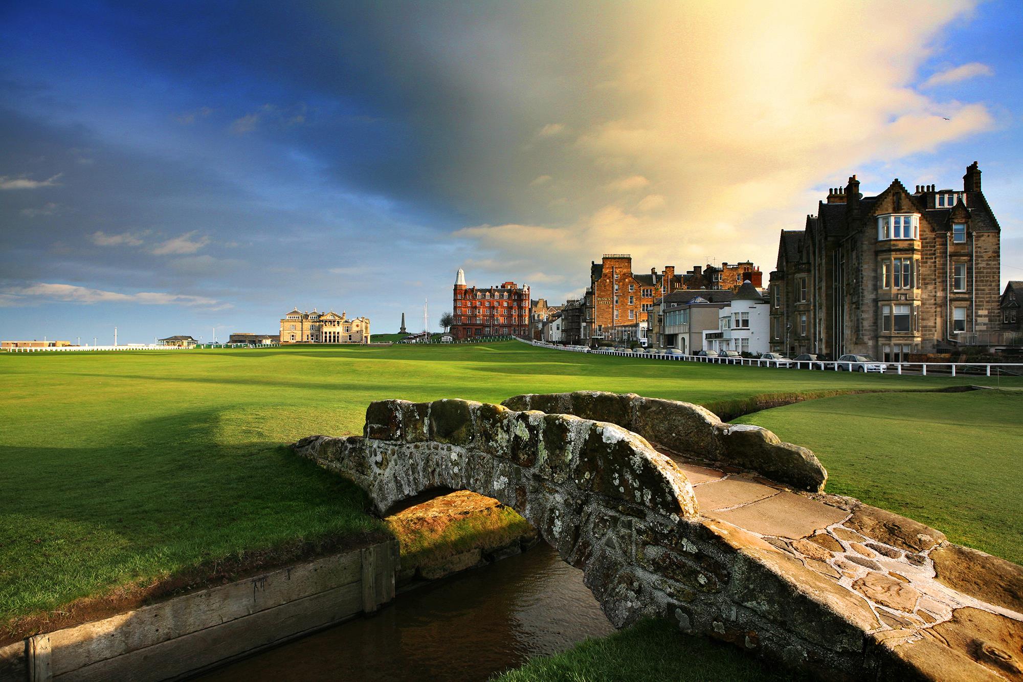 St Andrews golf tour